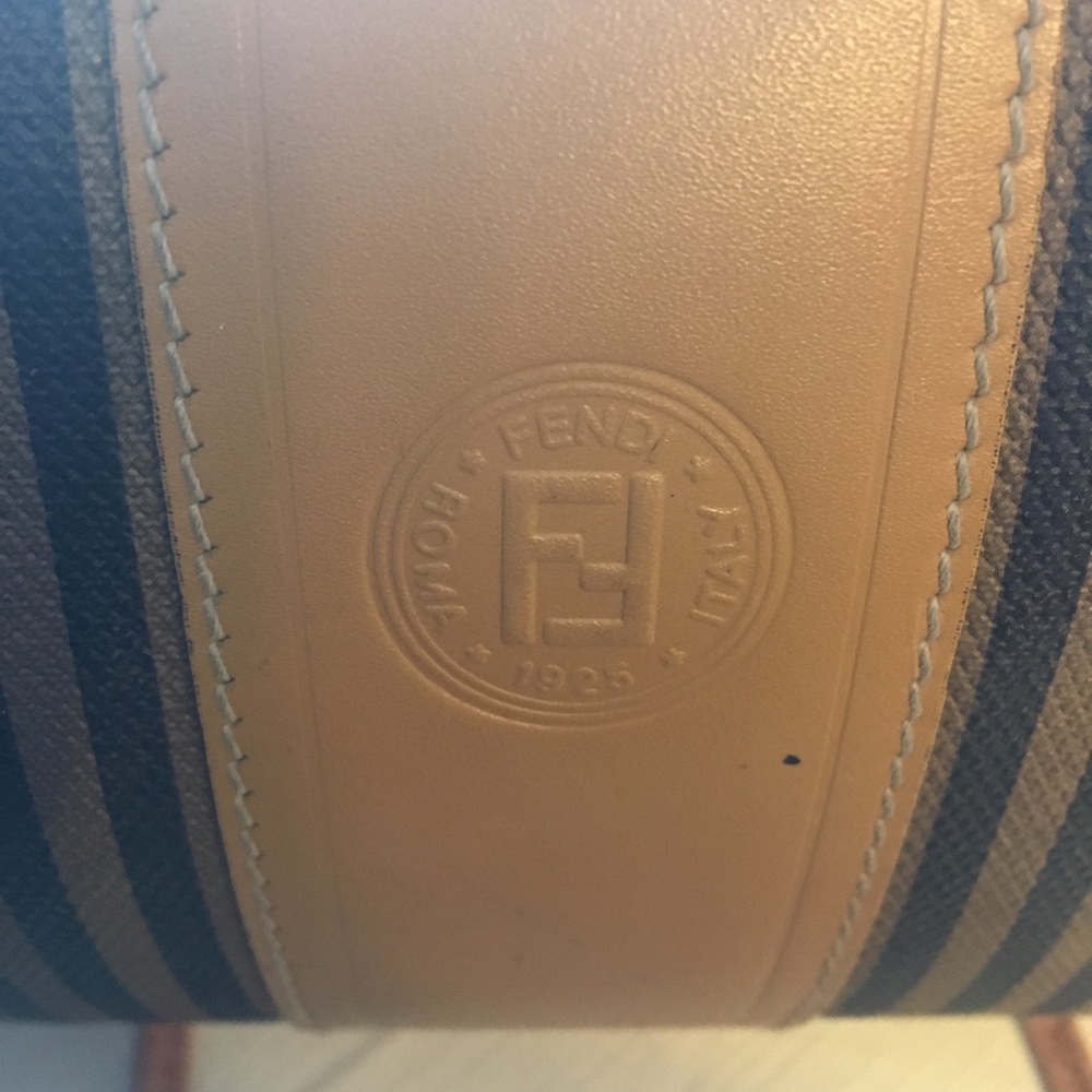 Authentic Vintage FENDI Penguin Handbag - Picture 2 of 8